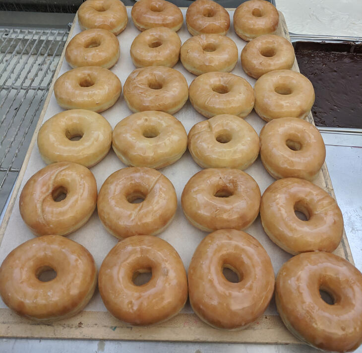 plain yeast iced donuts